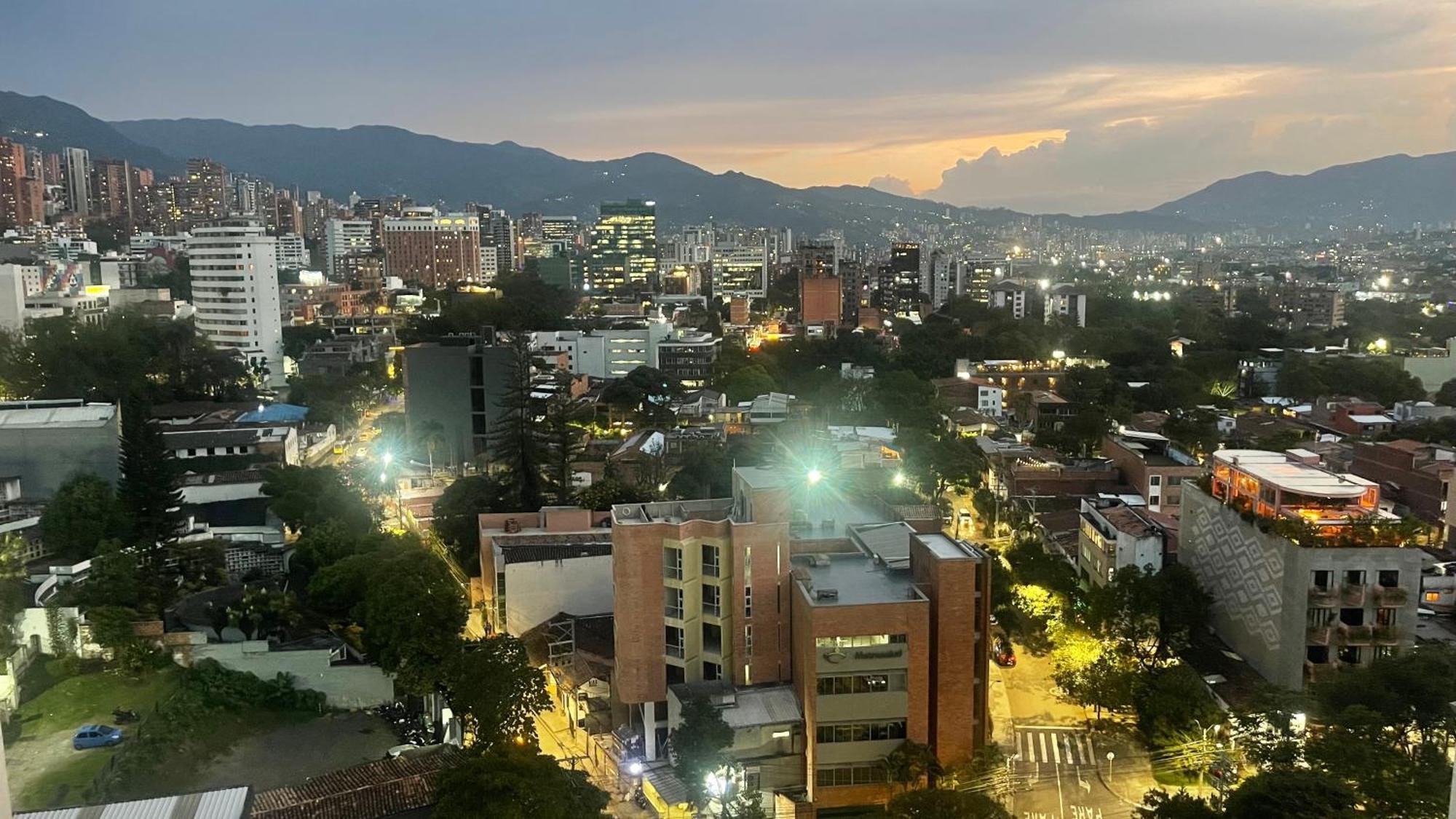 Apartmán Minimalist Design With Amazing View In Poblado Medellín Exteriér fotografie